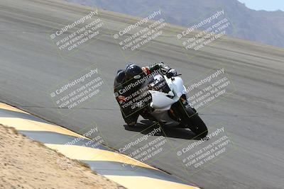 media/Apr-10-2022-SoCal Trackdays (Sun) [[f104b12566]]/Bowl (11am)/